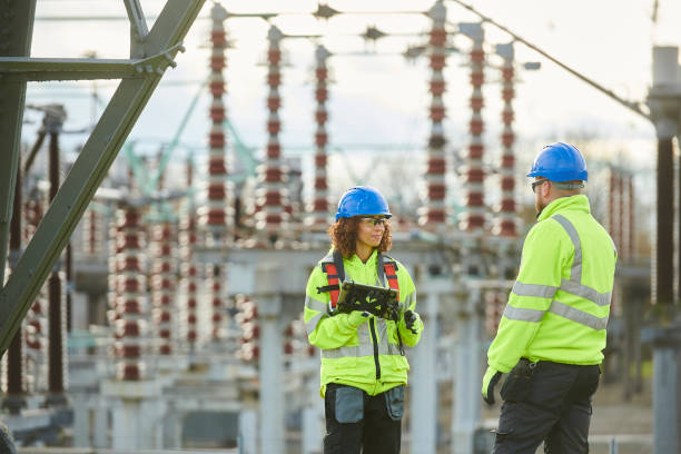 Best Emergency Electrician Near Me  in Farmingdale, NY